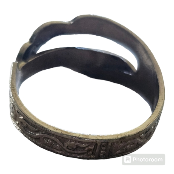 Vintage Stainless Steel Victorian Spoon Ring - Picture 2 of 5